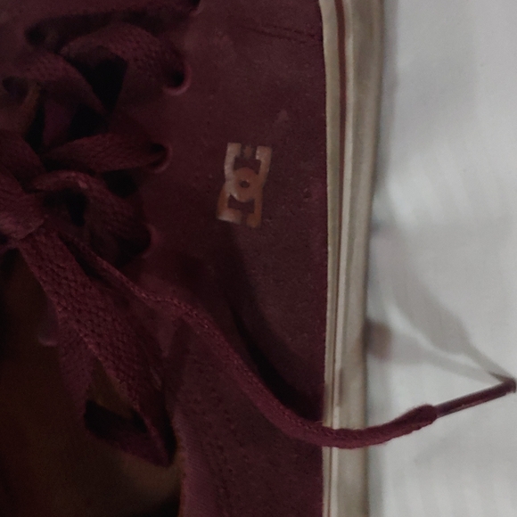 DC maroon shoes - Picture 4 of 5